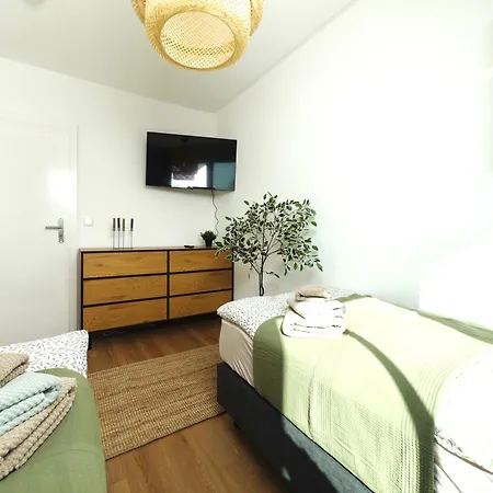 Apartment 6 Bed Upscale Bochum