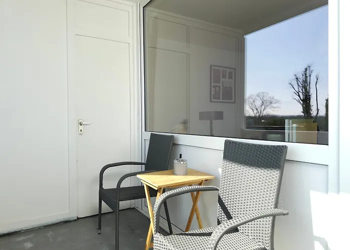 6 Bed Upscale Lejlighed